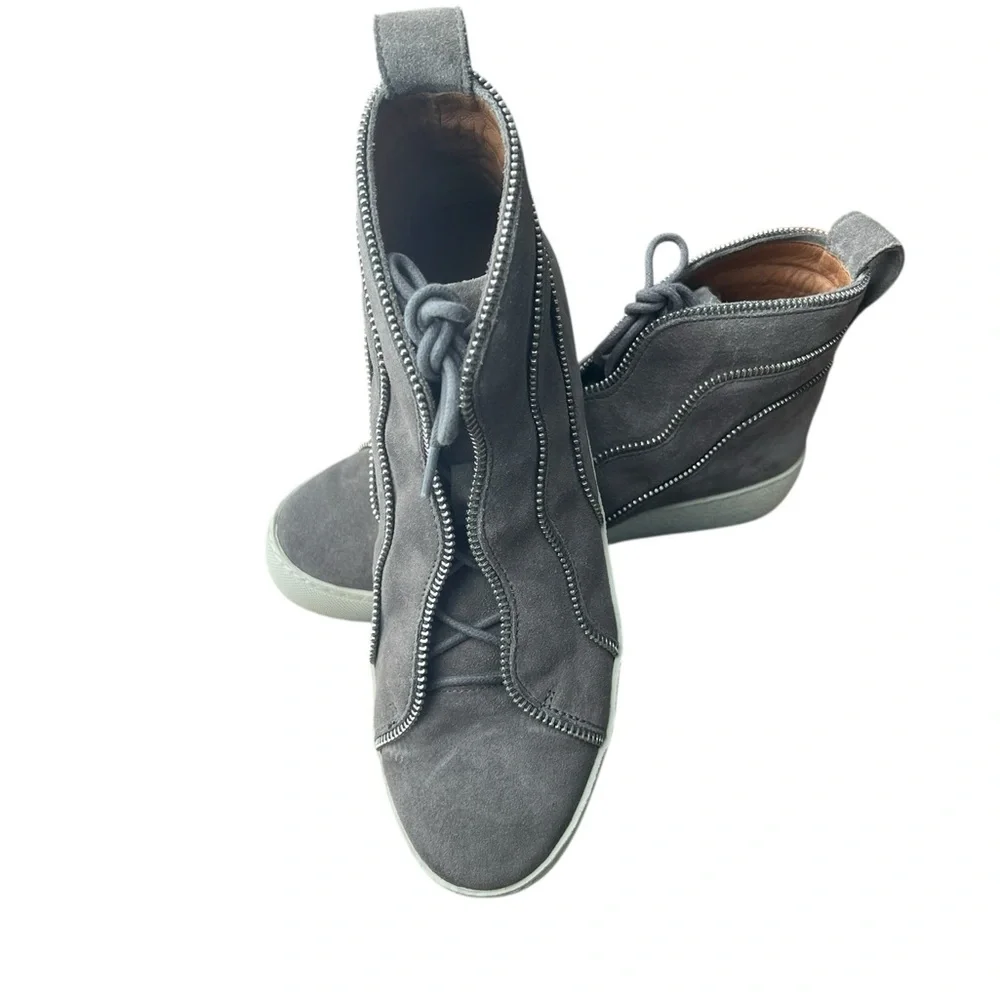 Frye Gray Suede High Top Sneakers Leather Side Zip‎ Casual Womens 7
